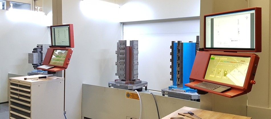 Palettensystem HPPS_Doppelladestation 950 x 418 Doppelladestation - Optimal Rüsten und Spannen